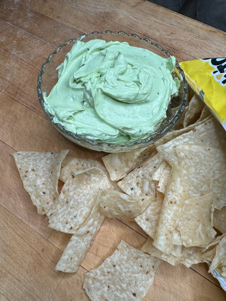 Creamy Avocado
https://www.amandasatomic.com/post/creamy-avocado
Avocado Cream Cheese Dip
#midcenturyfood #midcenturyhome #midcentury #midcentutymodern