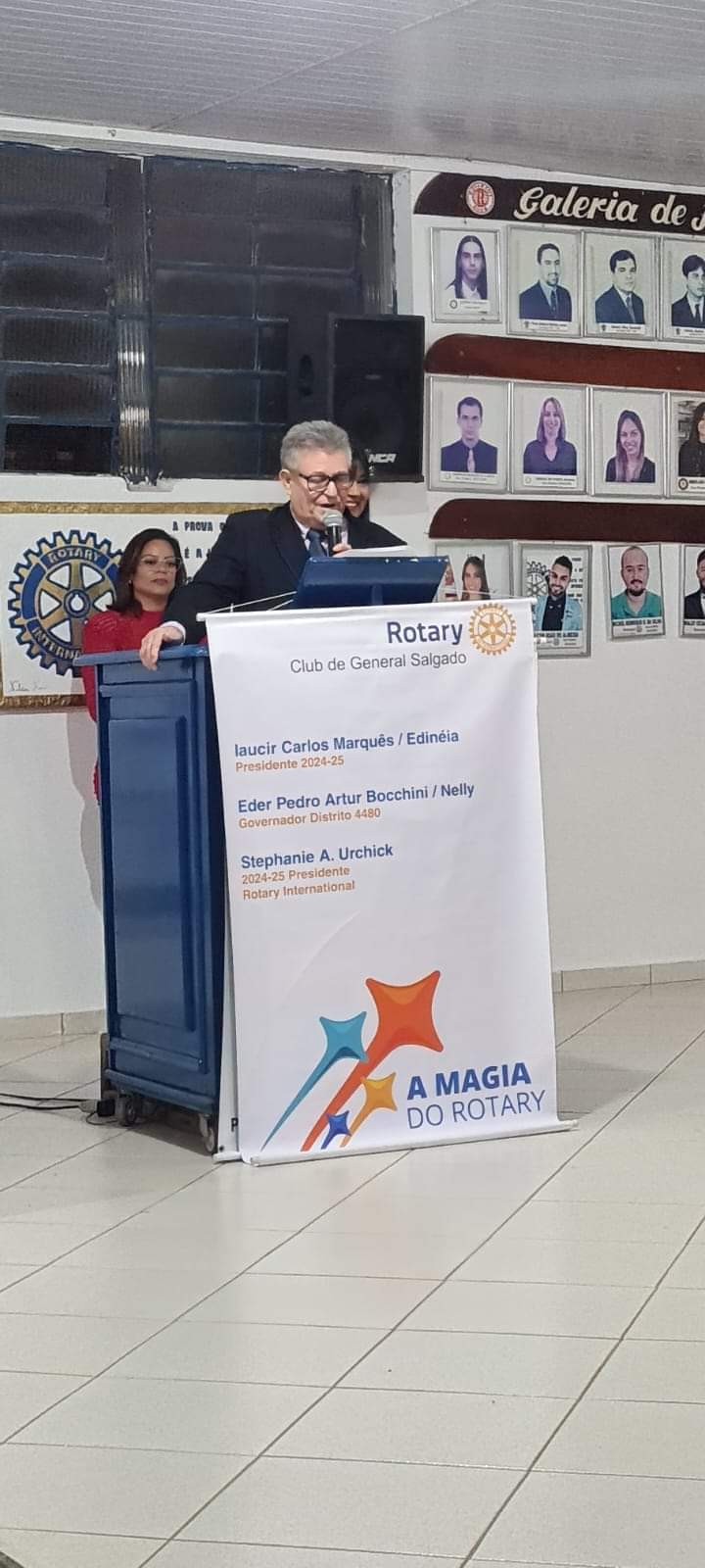 Texto do Rotary Club de General Salgado:

Na noite de Sábado, 13 de Julho, na Sede do Rotary Club de...