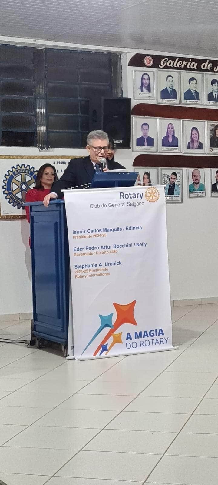 Texto do Rotary Club de General Salgado:

Na noite de Sábado, 13 de Julho, na Sede do Rotary Club de...
