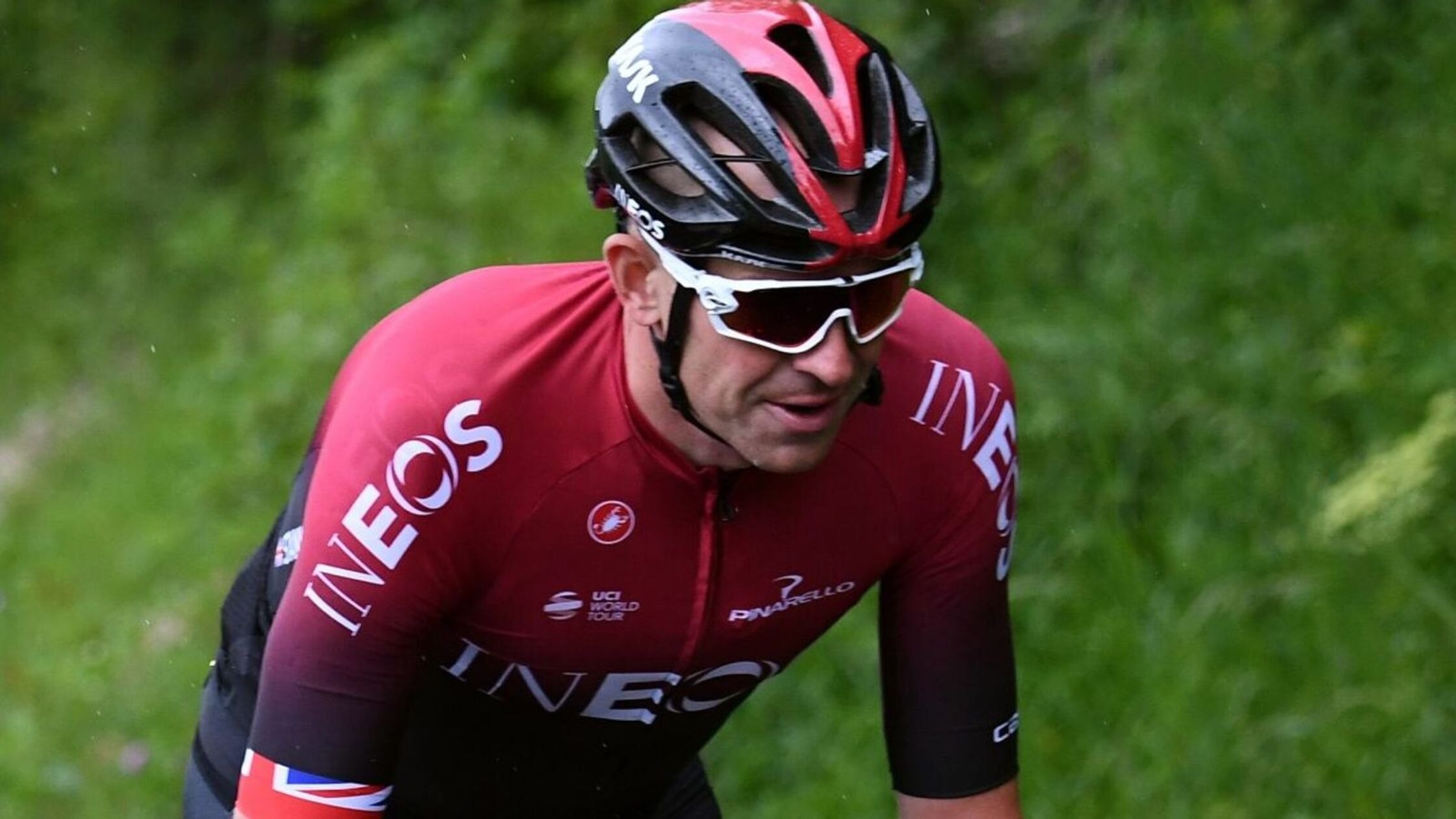 Lan Astron: A Cycling Legend's Complicated Legacy

Lan Astron’s journey to becoming a cycling icon i...