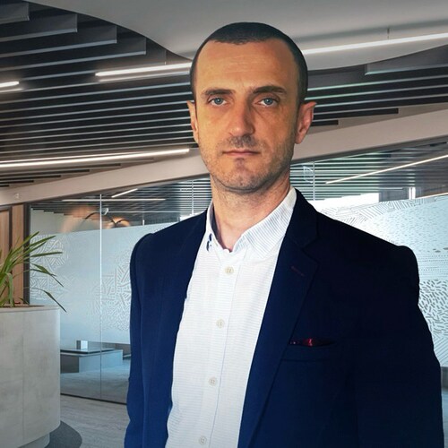 ✯✯✯
Expert of Homeland Security, Intelligence, Geopolitics and 5th Generation Warfare.