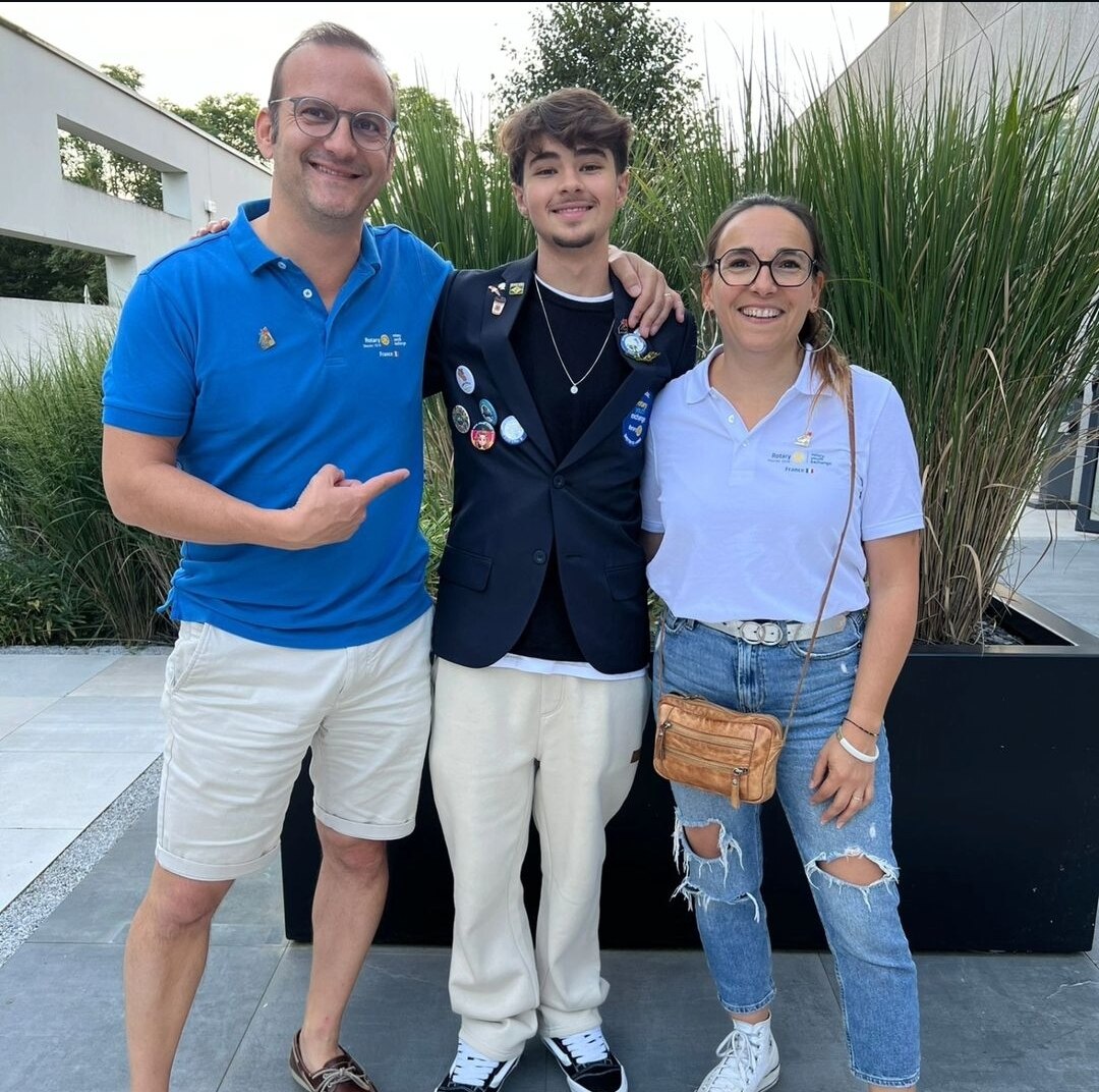 Texto do Rotary Club de São José do Rio Preto - Novas Gerações:

Nosso intercambista "out bond" (nos...