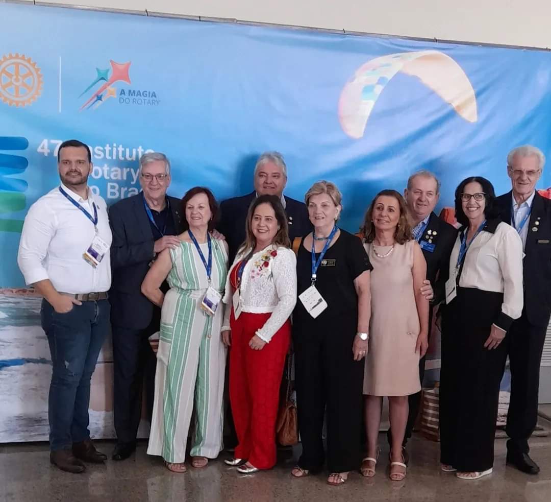 Texto do Gov. José Luiz Pavam:

Momentos memoráveis no Instituto Rotary Brasil, em Fortaleza-CE, no ...