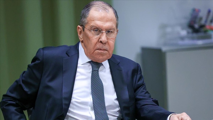 ❗️Russia does not want a nuclear war and considers it inappropriate to talk about when to press the "red button", Russian Foreign Minister Sergei Lavrov said in an interview with Sky News Arabia. 

"We are talking about red lines, hoping that our assessments and statements will be heard by smart people who make decisions. It is not serious to say that if tomorrow you do not do what I demand of you, we will press the "red button", "the Russian Foreign Minister pointed out.  

Lavrov reassured Western "partners". Of course, Russia does not want a nuclear war. Russia is not presenting a nuclear ultimatum to anyone. Russia does not want a war with the US and NATO at all. It is the US and NATO that have declared their intention to inflict a strategic defeat on Russia and 