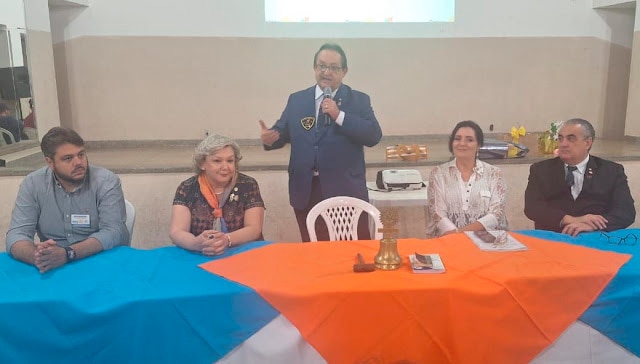 Rotary Club de Bady Bassitt recebe visita do Casal Gov. e presta homenagem para empresas parceiras.
...