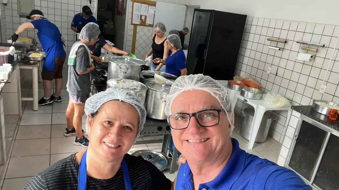 No dia 19 de outubro, foi realizada uma ação no Rotary Club de Santa Fé do Sul com vendas antecipada...
