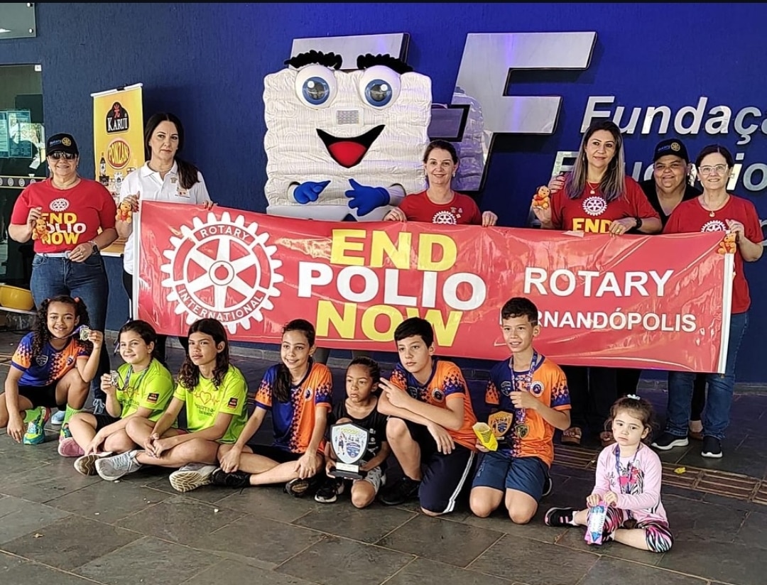 A Casa da Amizade e o Rotary Club de Fernandópolis estiveram presentes nesta manhã de domingo, 20/10...