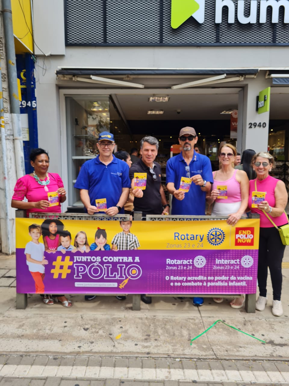 Dia 26 de outubro foi o dia da Família Rotária de São José do Rio Preto - Jardins ir às ruas para co...