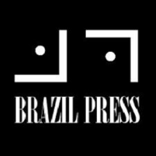 Journalist Without Borders. ∴📐