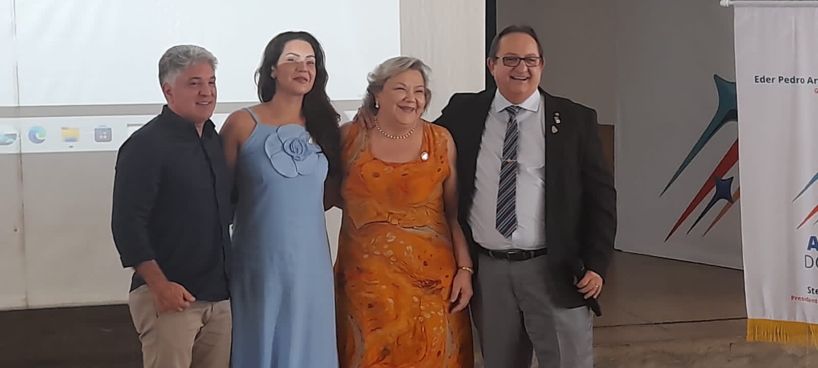 O Gov. do Distrito 4480 do Rotary International, Eder Bocchini e sua esposa Nelly apresentaram, nest...