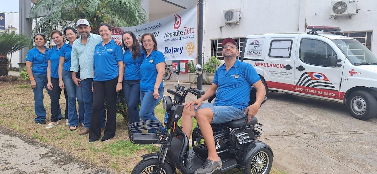 Rotary Club de Bady Bassitt,  em ação na campanha "Hepatite Zero", em parceria com a SMS de Bady Bas...