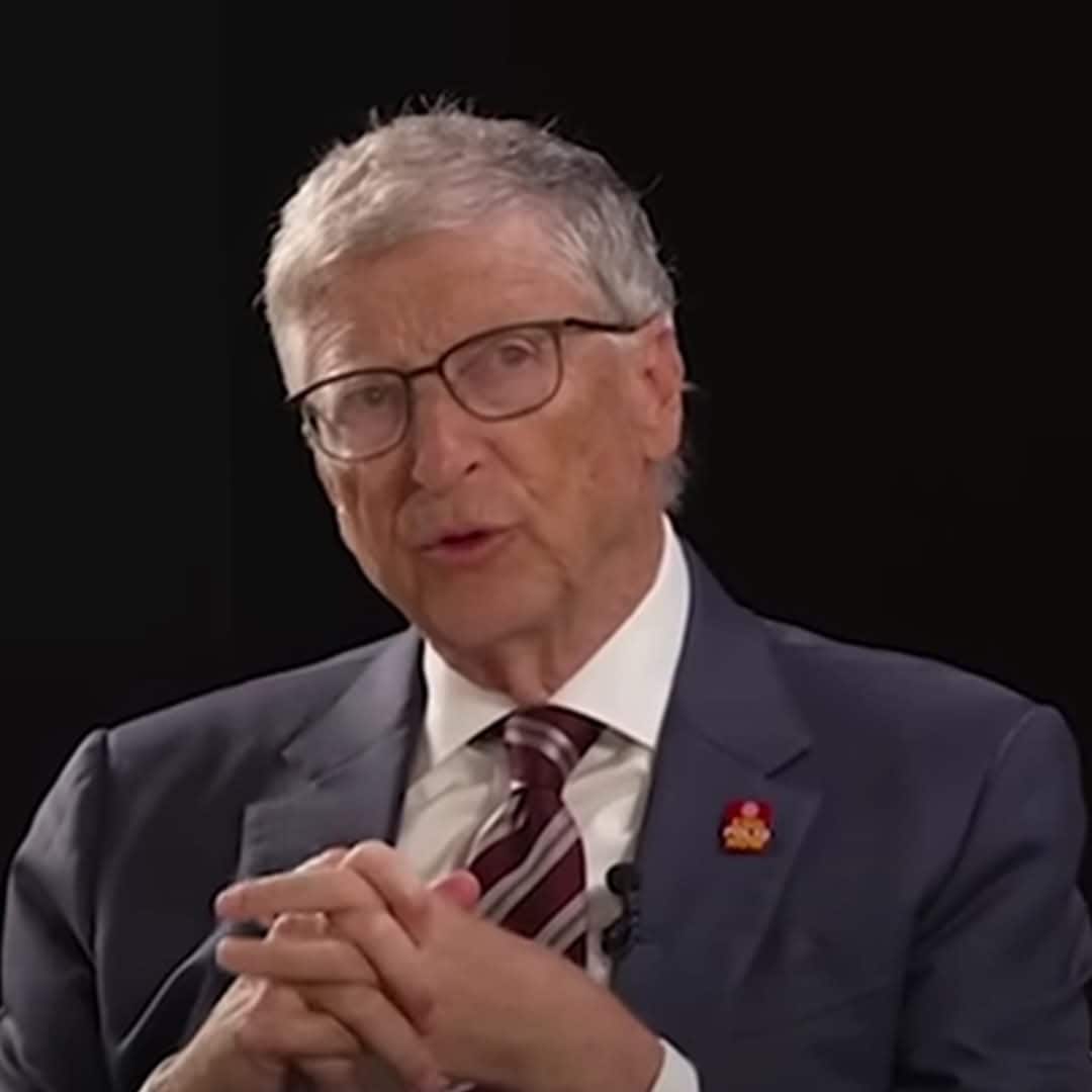Durante um programa da CNN Academy em Abu Dhabi, exibido em 14 de janeiro de 2025, Bill Gates abordo...