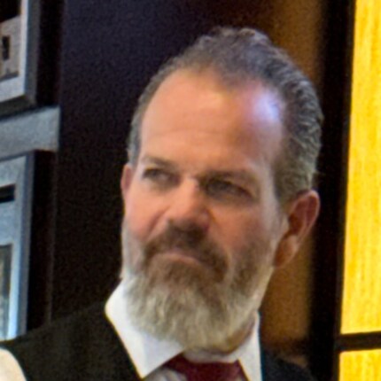 Patriot & Constitutionalist. Making PA Great Again! Its time to start throwing them all in jail!