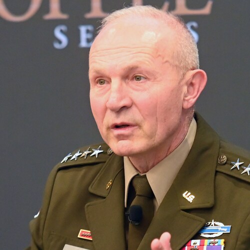 Reading, swimming, American Football 🏈