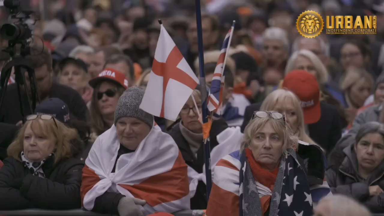 ADMIN POST.
Gerard Batten compares Keir Starmer's regime to the old Soviet union.
Listen to his whole rousing speech infront of 100,000 patriots in Whitehall on Saturday.
Free Tommy Robinson and all political prisoners!