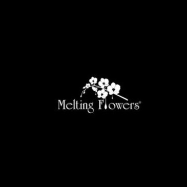Melting Flowers, the Best Flower Decorators in Bangalore offers exquisite floral decorations, specializing in wedding de...