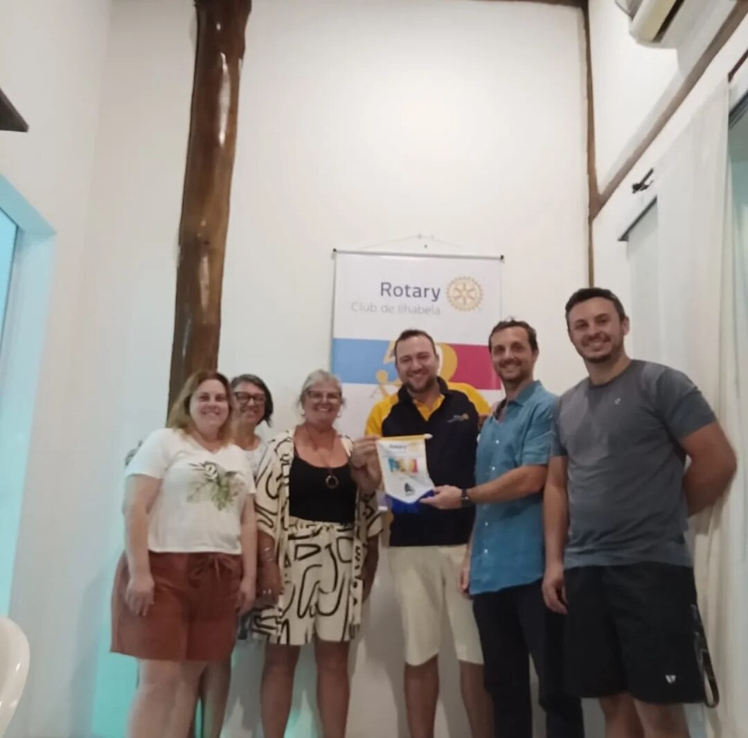 Texto do Rotary Club de Lins - Norte:

No dia 20/02, o companheiro Fernando Alcassa realizou uma vis...