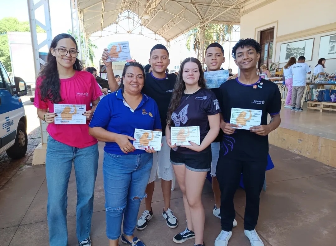 No Dia Internacional da Mulher, o Rotary Club de Barretos participou do evento "Dia Delas", promovid...