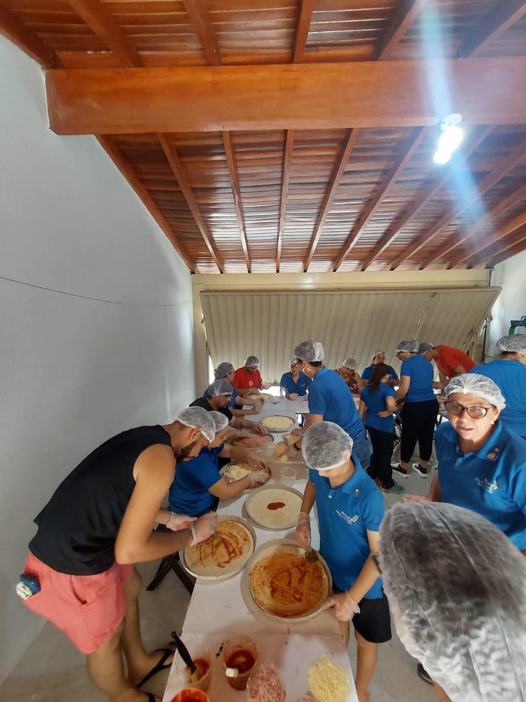 Texto do Rotary Club de Votuporanga - Novas Gerações:

Mais uma vez a promoção Pizza Solidária alcan...