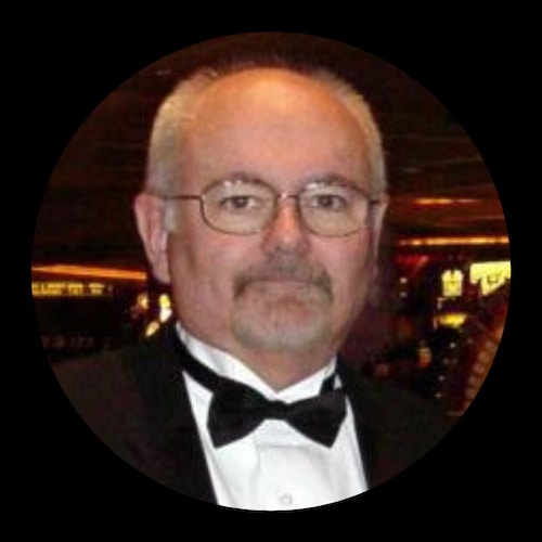 “Without Fear Or Favor,” Bob opines with a
common-sense perspective on today's news, politics, and social issues.