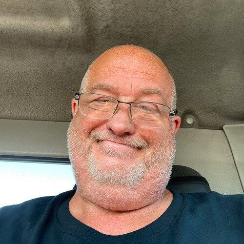 🚗 Towing Specialist | 💙 Widower | 💜 Father | ♥️ Animal Lover | ✝️ Christian & Catholic Sports Fan  🍳 Cooking Aficion...