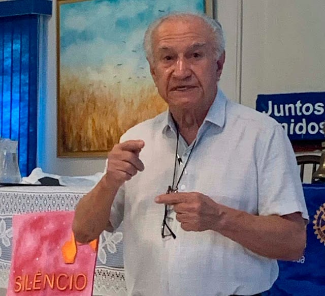Arquiteto Lima Bueno realiza palestra no Rotary Club de São José do Rio Preto - Alvorada sobre as or...
