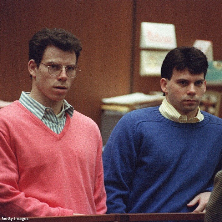 Erik and Lyle Menendez's resentencing hearings can continue despite opposition from the Los Angeles County district attorney, a judge ruled Friday. MORE: https://bit.ly/3E3UlGs
