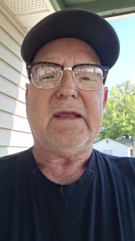 Here goes another crazy lefty telling illegals to arm up and defend yourself against ICE.

Make him famous MAGA!!