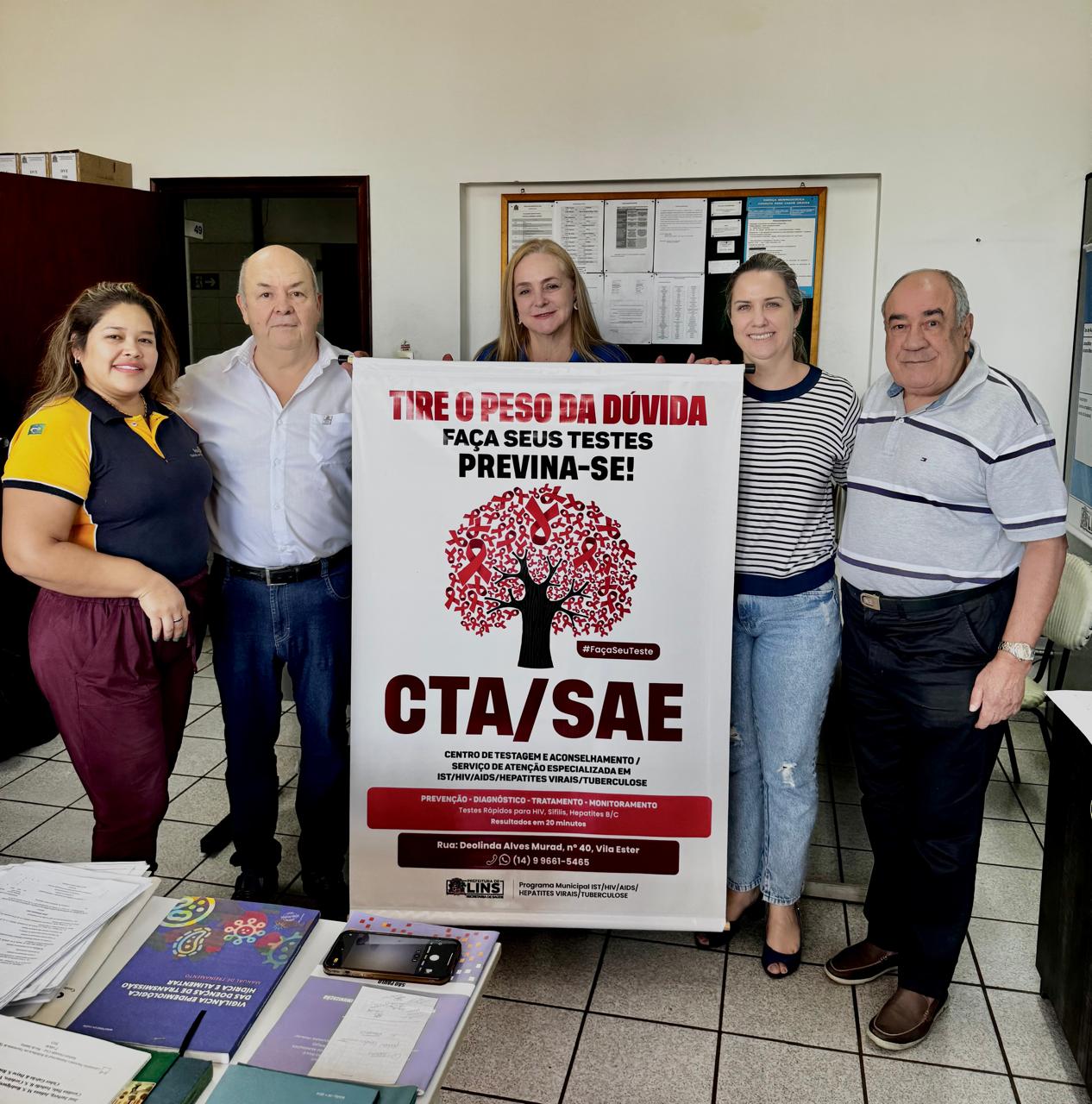 Hoje, os representantes dos Rotary Clubs de Lins reuniram-se com a Coordenadora Programa Municipal I...