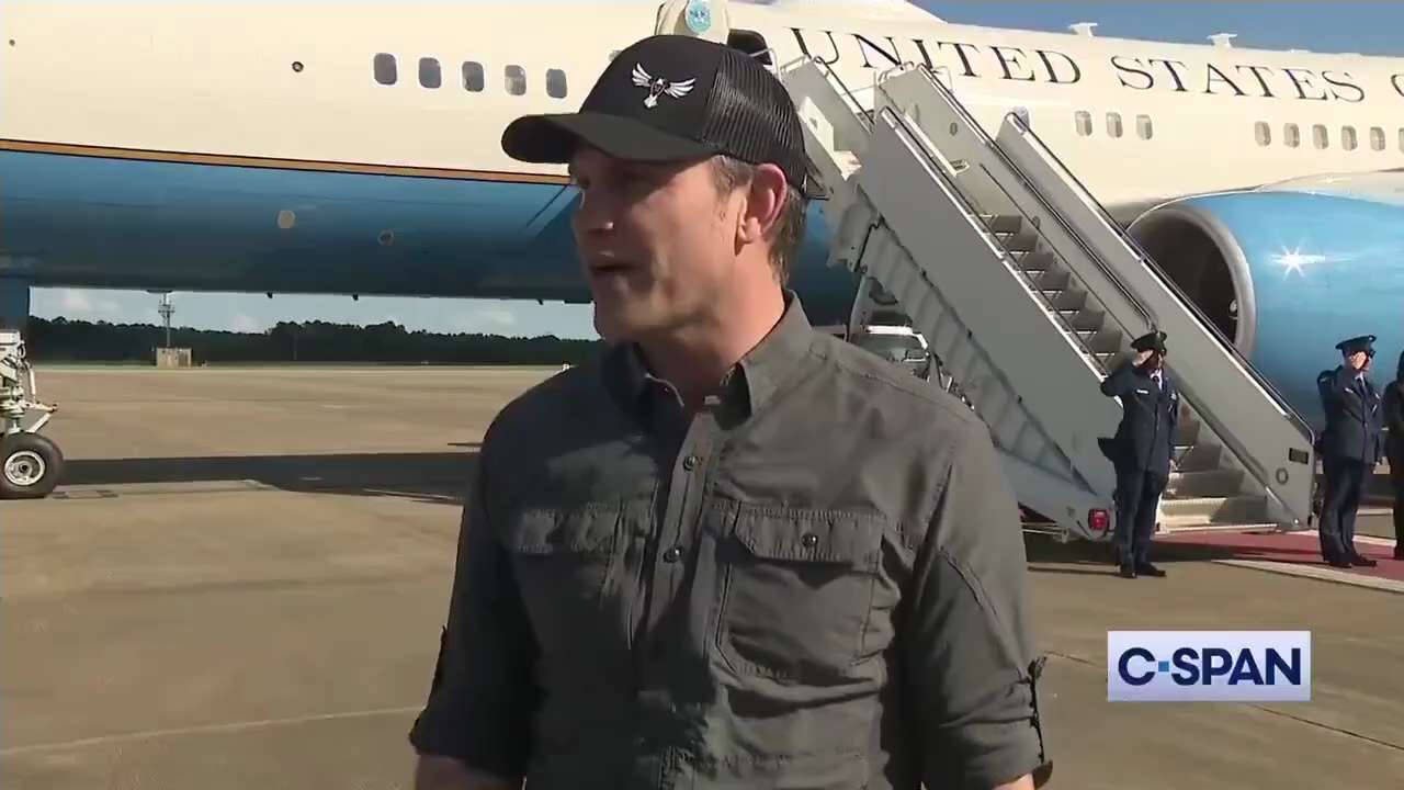 Gunther Eagleman: 
🔥Pete Hegseth is standing his ground after people criticized his attendance at a...