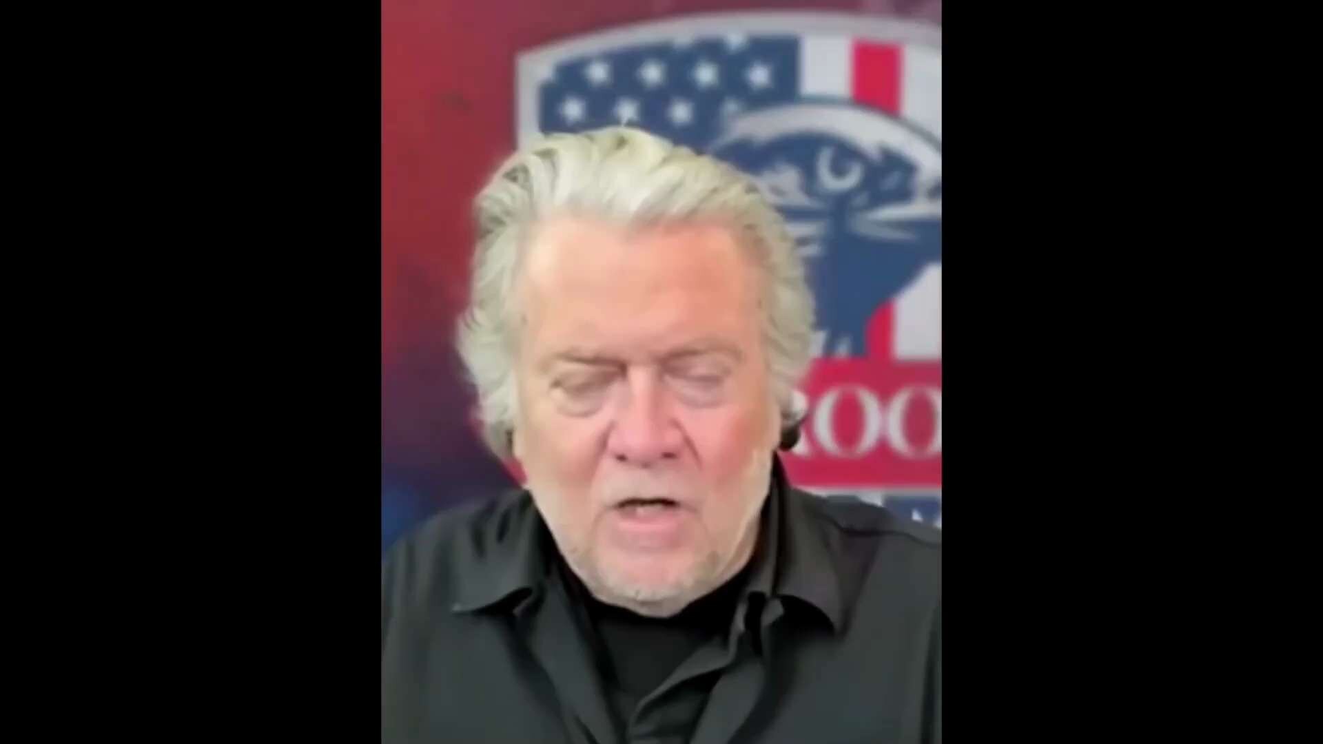 🚨 #班农警告：“人工智能将在短短18个月内消灭数百万个工作岗位”

🔴 史蒂夫·班农刚刚发布了一个令人不寒而栗的预测：

🗣️ “人工智能将迅速消灭入门级行政、技术甚至管理职位。”

🔴 这...