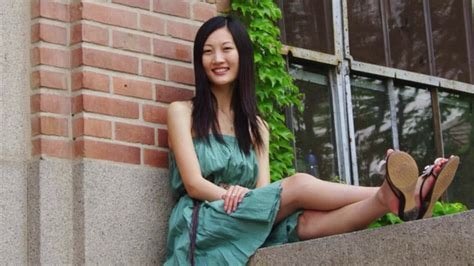 哈佛和川普公开硬刚。
爆料革命已知信息关于哈佛的也很有意思，李木子在哈佛读书；陈峰能在哈佛傲慢演讲。
这还能公开李木子照片，最近很多媒体也在说哈佛李木子的事，明显73韩正这些人出手了，大家感受一下国内...