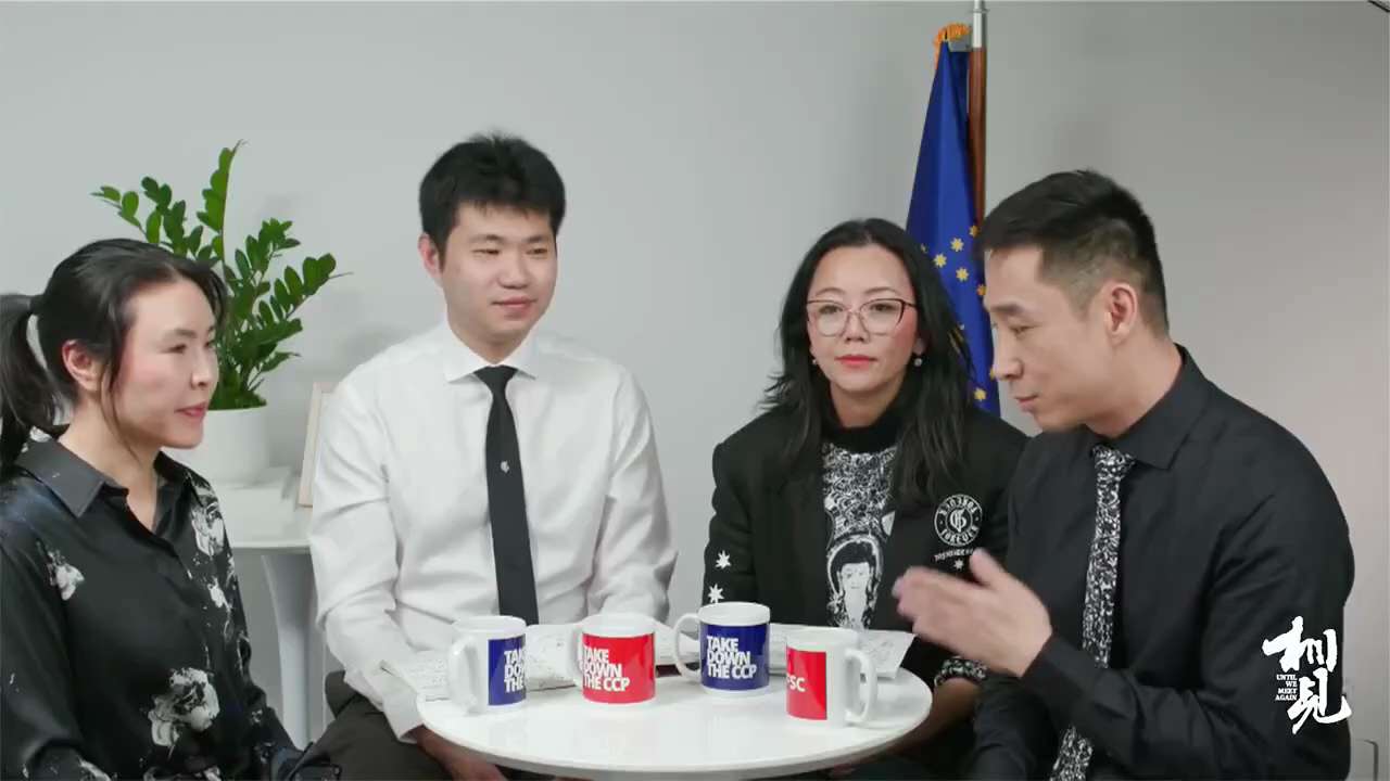 20250528【相见 Until We Meet Again】

青藤、罗伊：世界经济崩塌挡不住，永远不知道美联储印了多少美元！现在的货币都是被操控的，货币贬值官方数字是15%-20%，实际数字是官...