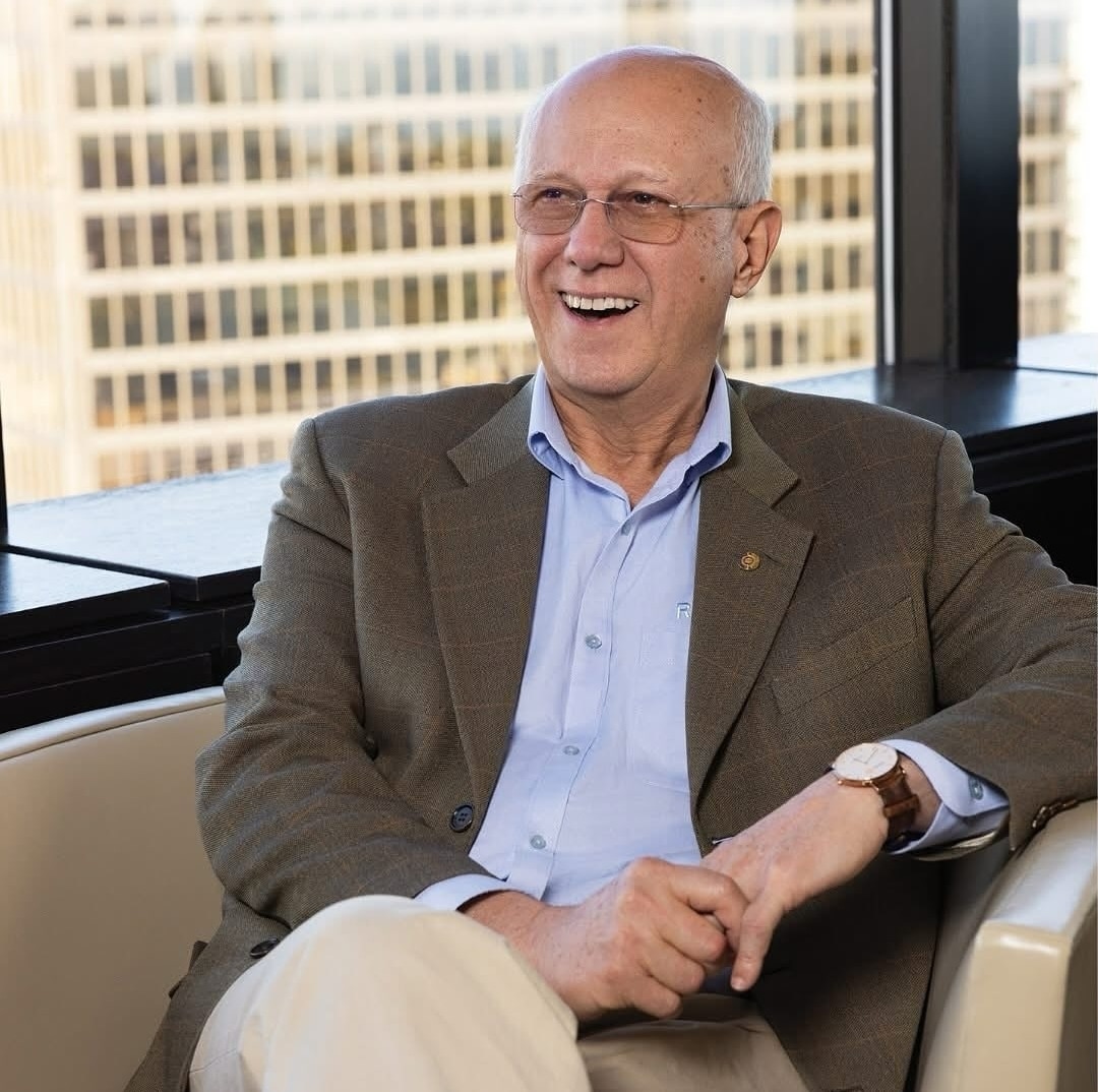 Pres. Eleito do Rotary International, Mário César Martins de Camargo, renuncia

Mário César Martins ...