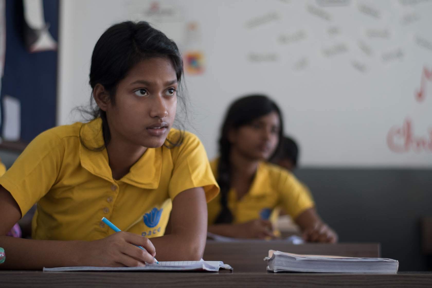 Educação básica e alfabetização


Nós apoiamos o acesso à educação e alfabetização para crianças e a...