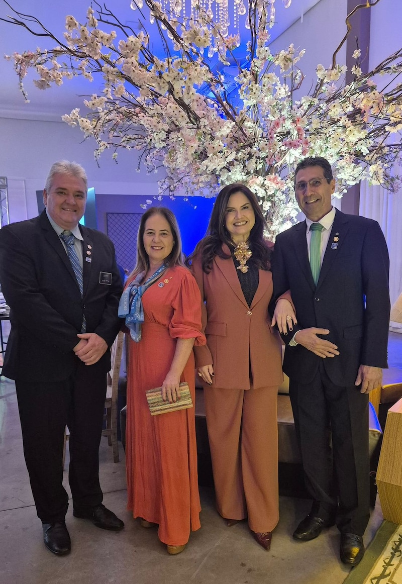 Texto do Casal Gov. Lelo e Cláudia Maset 

Cerimônia de Posse – Rotary Club de São José do Rio Preto...