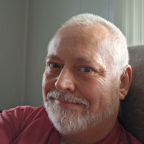 USMC Vet. Constitutional Conservative.
 District Captain for Convention of States.
God, family, country.