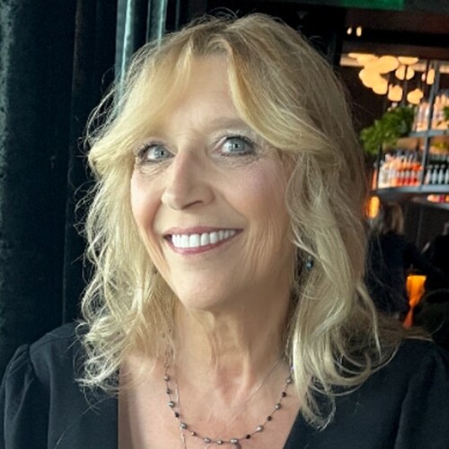 AMERICA FIRST
TRUMP GAL
Co host Wake Up Patriots 
On Rumble and YouTube