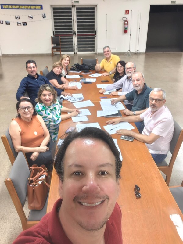 Na noite de 22/07, na Casa do Rotary, ocorreu a reunião com os clubes de São José do Rio Preto para ...