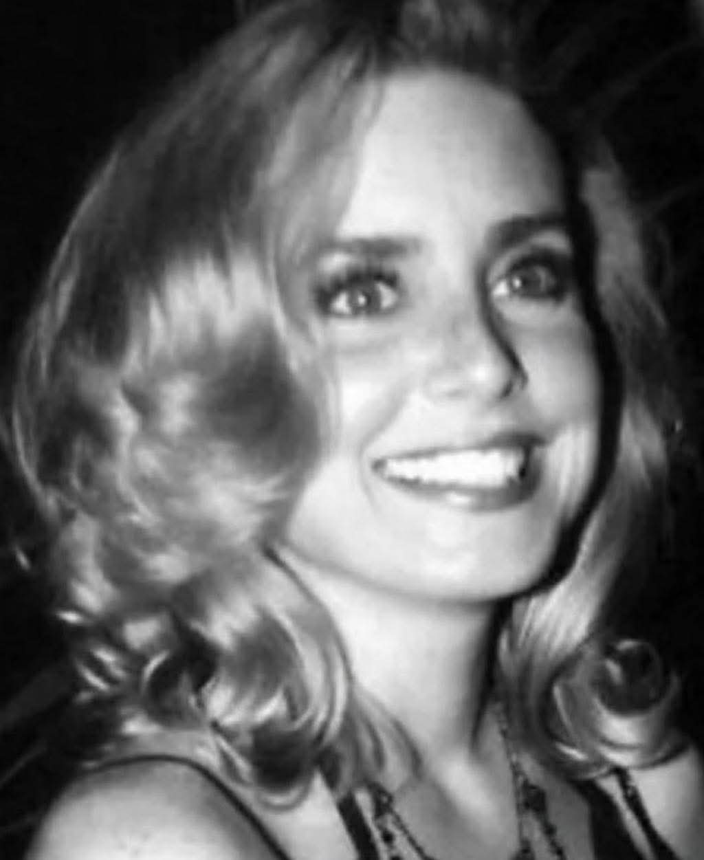 REMEMBERING DANA PLATO AND HOW HOWARD STERN HELPED DRIVE HER TO HER GRAVE

In May 1999, Diff’rent St...