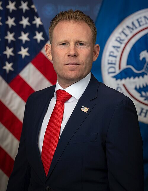 This is Andrew Giuliani, son of @RudyGiuliani.  Andrew was appointed by President Trump to run/work ...