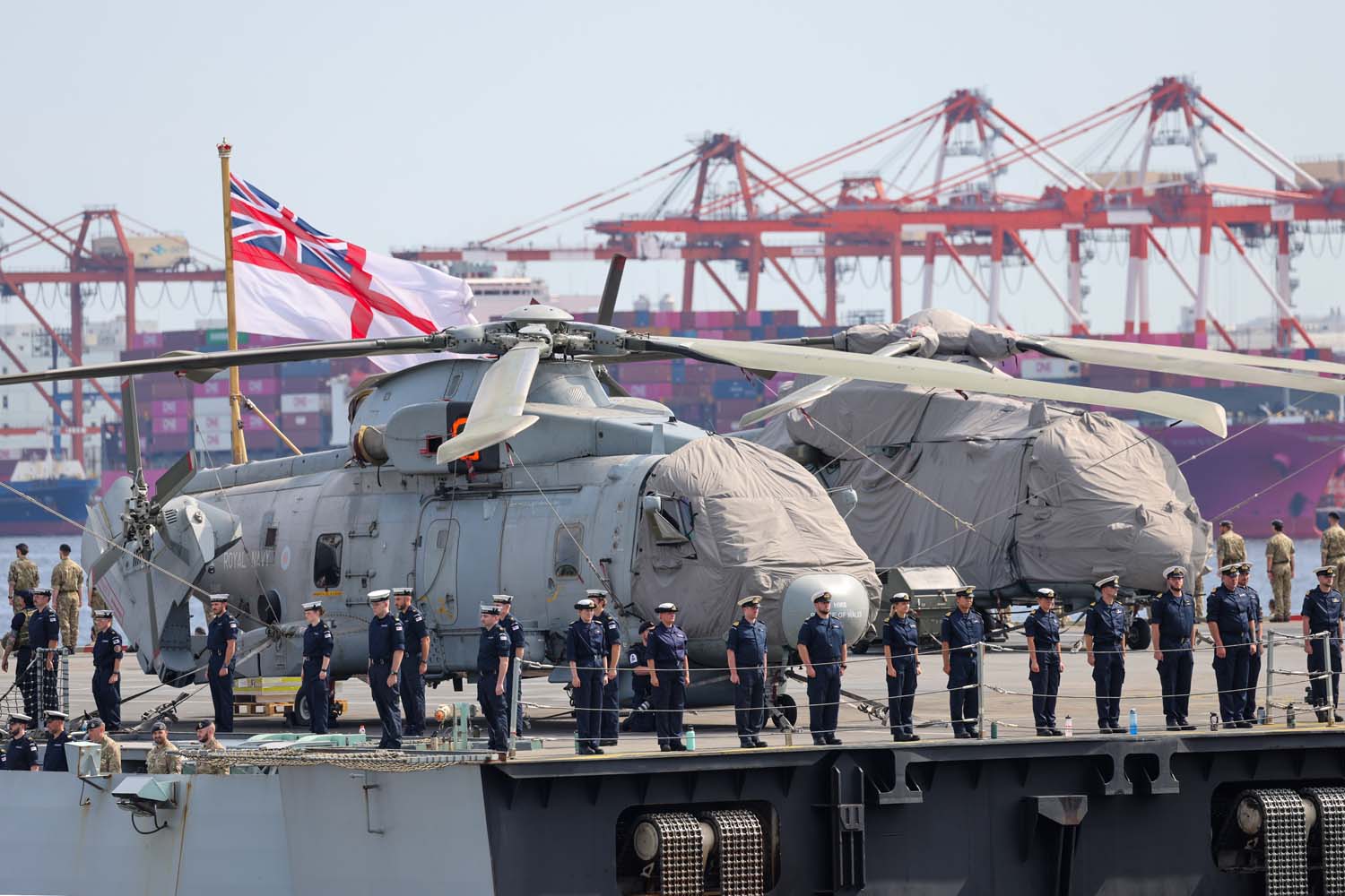 📍 On Thursday, Japan and Britain hailed their “deep strategic alignment” as the Royal Navy’s HMS Pr...