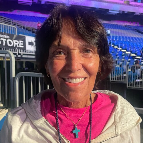 Visit BonniesSmile's profile on GETTR. View their posts, photos, videos, and connect with them on the social platform.