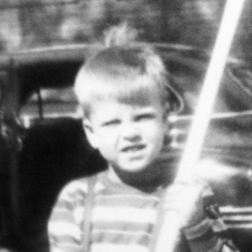 American patriot. In GOD We Trust. Read daily articles of conservative truths at this site. WWG1WGA The blog: I post, yo...