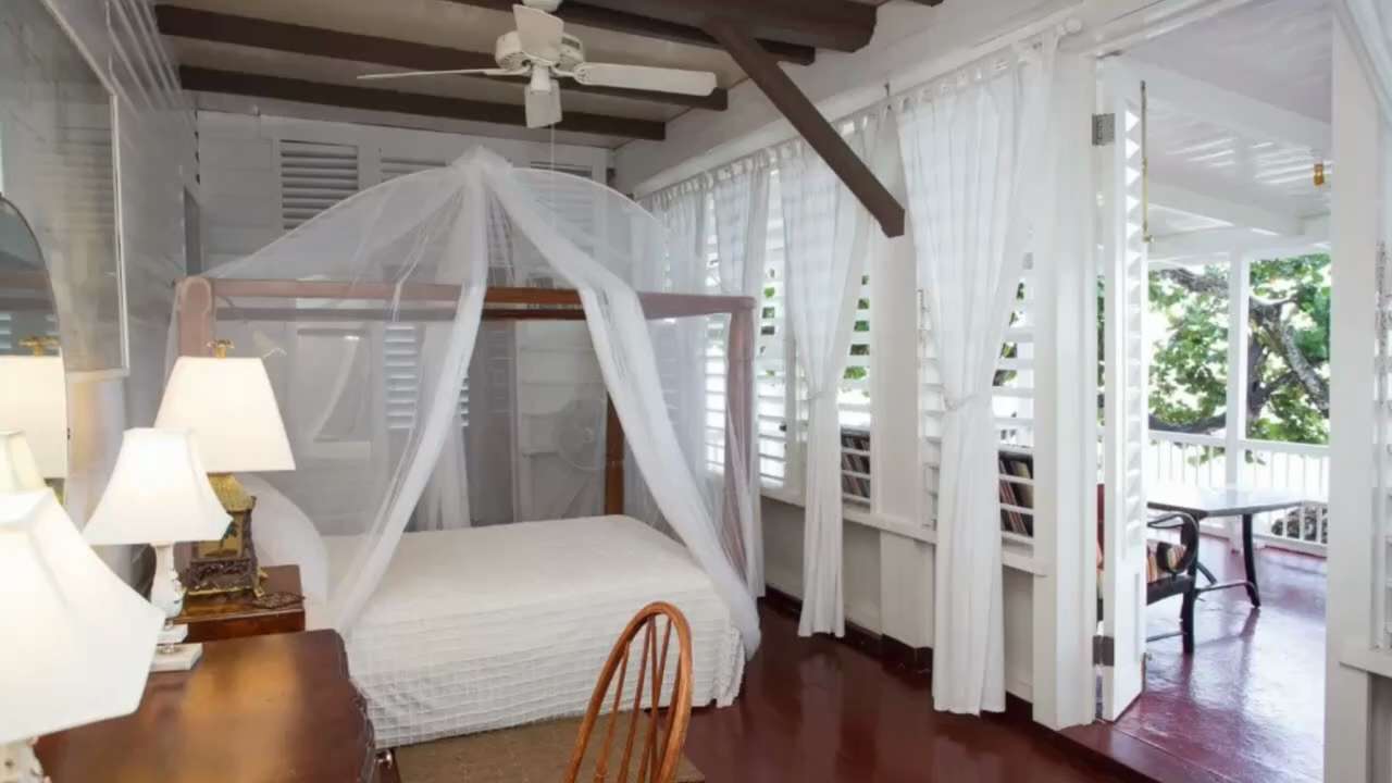 Llantrissant Beachcliff Villa is where ocean meets privacy in the most premium Negril beachfront vil...