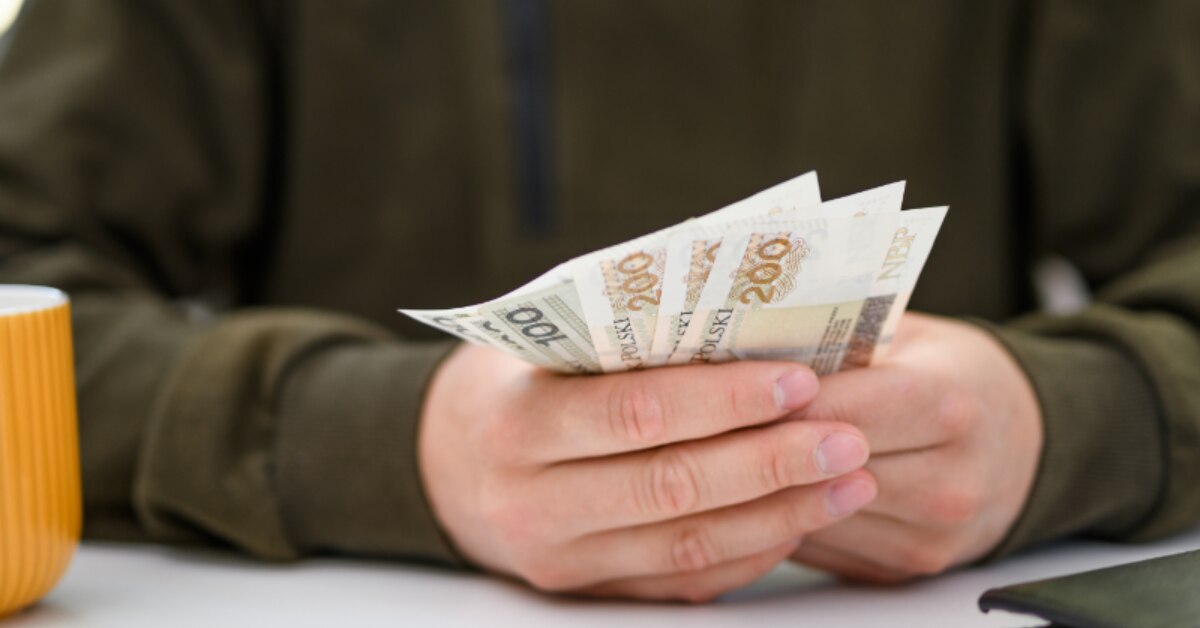 Licensed Money Lender Singapore

Read More: https://skmcredit.sg/licensed-money-lender-singapore/
Lo...