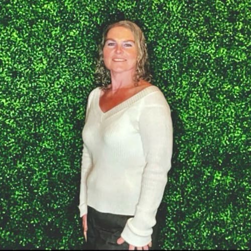 Dog mom to the sweetest  🩷 girl, Delilah 🐾