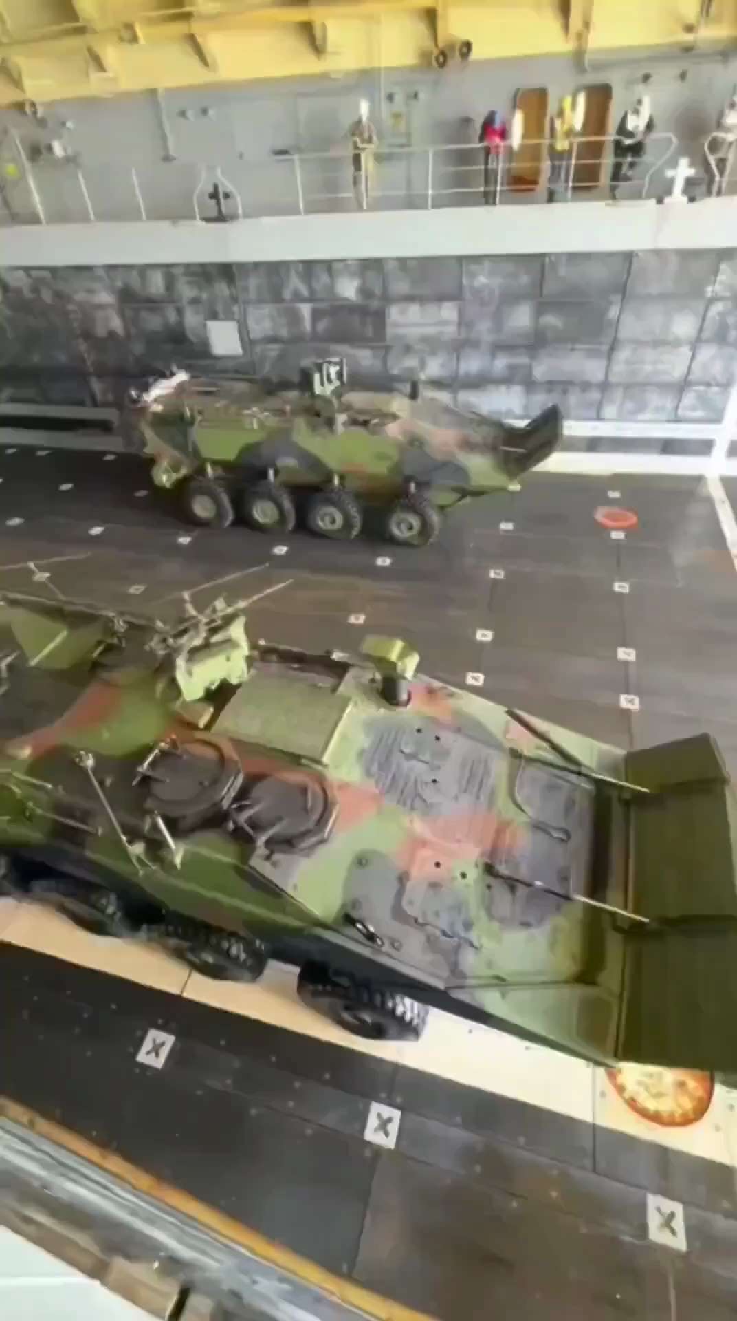 美国海军一段你绝对没见过的史诗级视频