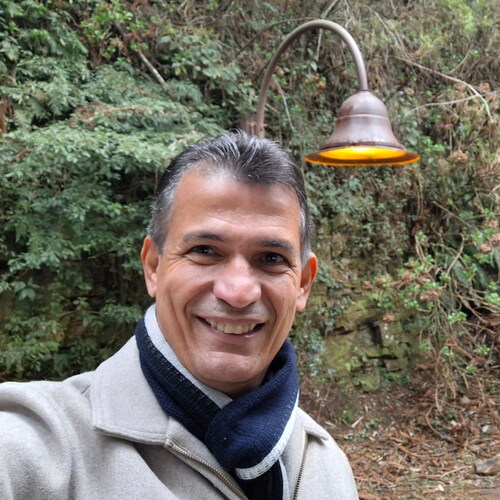 Militar/Brazil
Assuntos de Interesse:
Geopolítica, Cultura Geral e Interação Social com pessoas e costumes de outros paí...