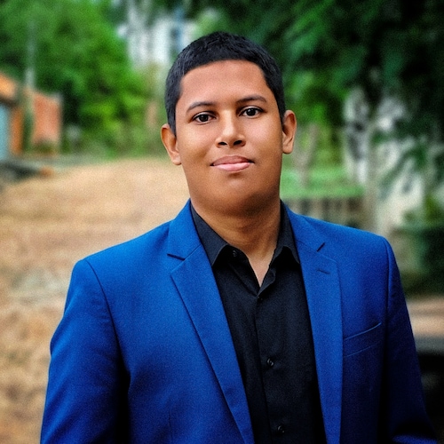 Um cidadão comum, tentando viver uma vida incomum.